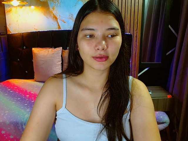 lizziesweets live cam on BongaCams