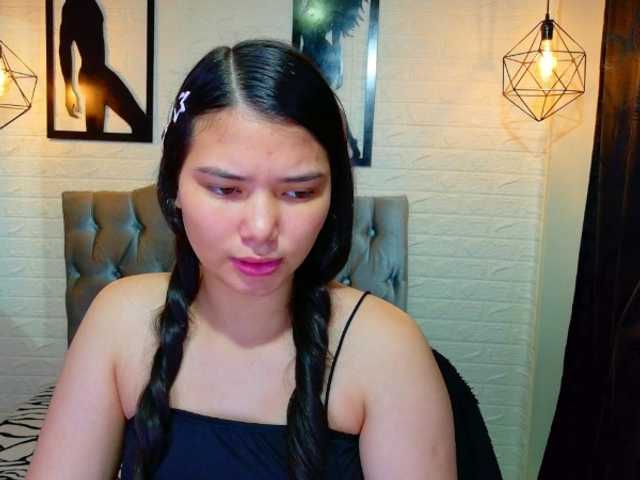 lizziesweets live cam on BongaCams