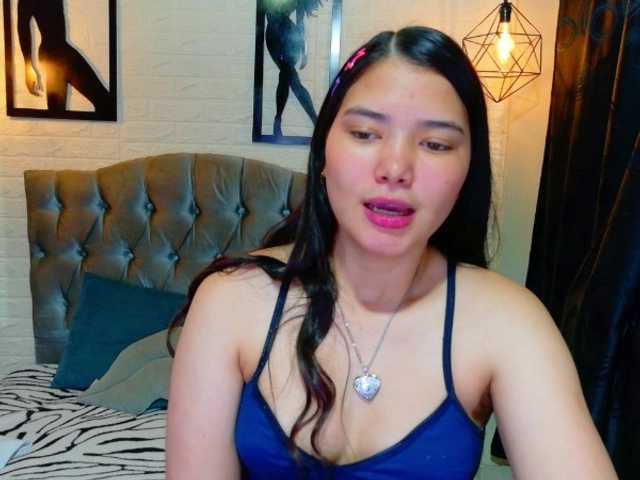 lizziesweets live cam on BongaCams
