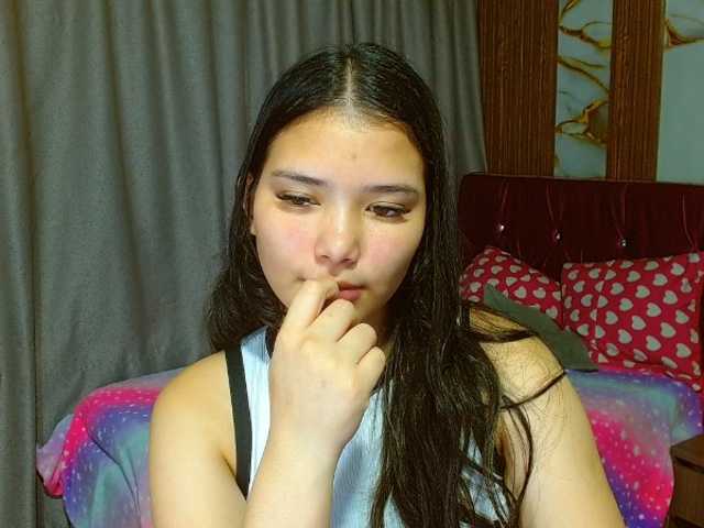 lizziesweets live cam on BongaCams