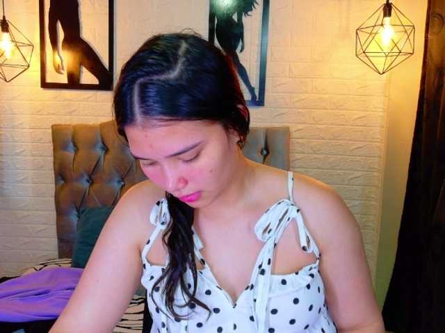 lizziesweets live cam on BongaCams