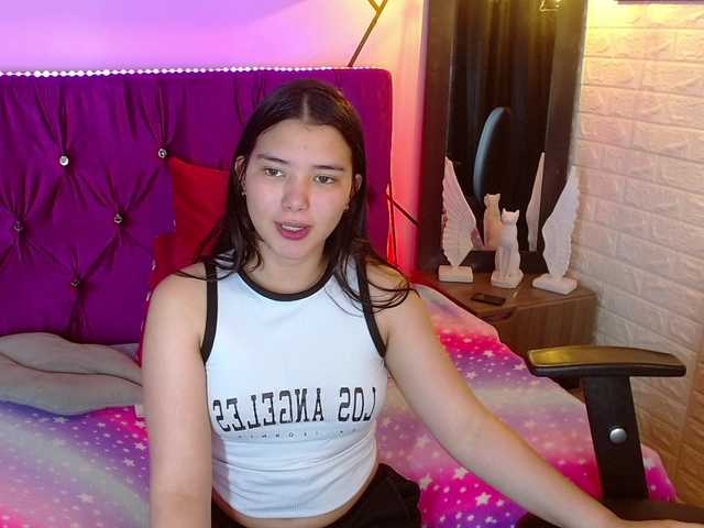 lizziesweets live cam on BongaCams
