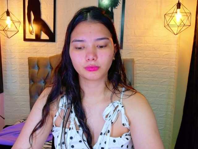 lizziesweets live cam on BongaCams