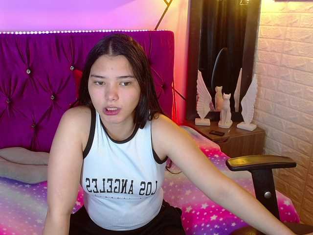lizziesweets live cam on BongaCams