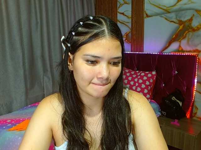 lizziesweets live cam on BongaCams