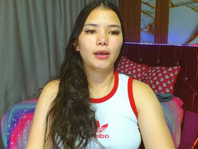 lizziesweets live cam on BongaCams