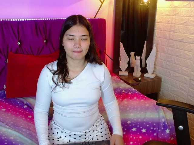lizziesweets live cam on BongaCams