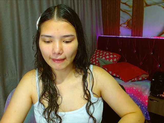 lizziesweets live cam on BongaCams