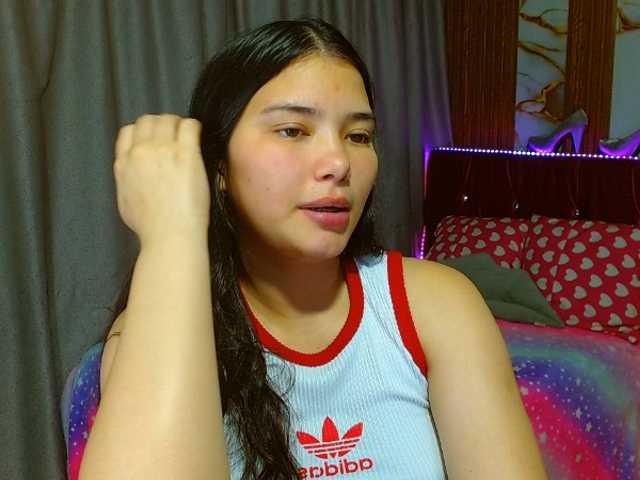 lizziesweets live cam on BongaCams
