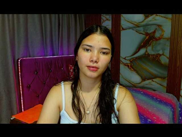lizziesweets live cam on BongaCams