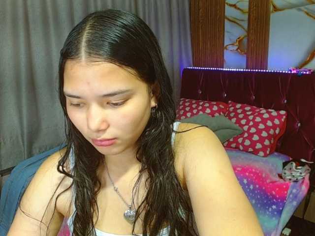 lizziesweets live cam on BongaCams