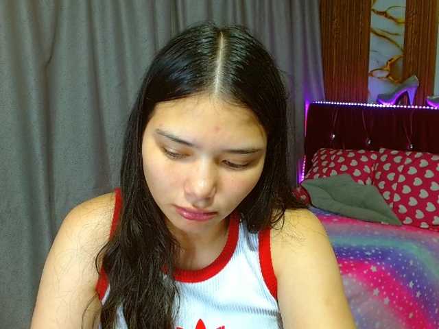 lizziesweets live cam on BongaCams