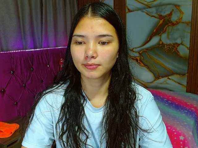 lizziesweets live cam on BongaCams