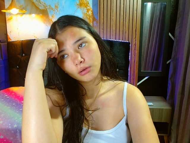 lizziesweets live cam on BongaCams