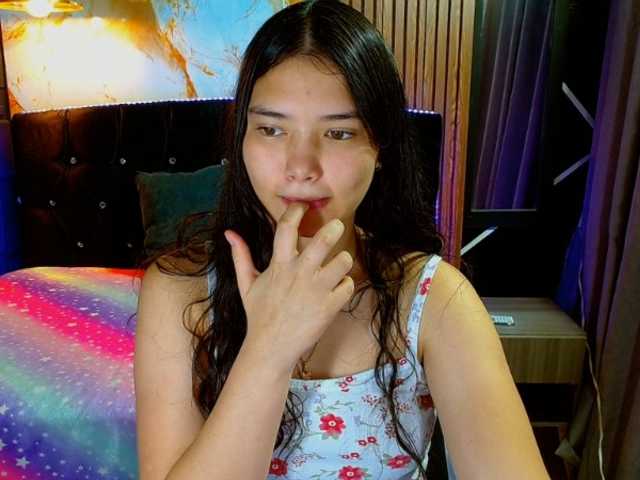 lizziesweets live cam on BongaCams