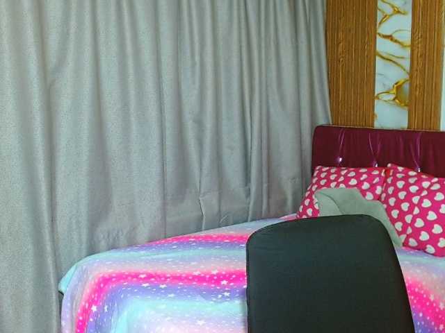 lizziesweets live cam on BongaCams