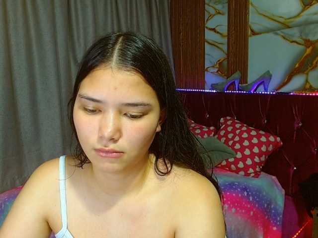 lizziesweets live cam on BongaCams