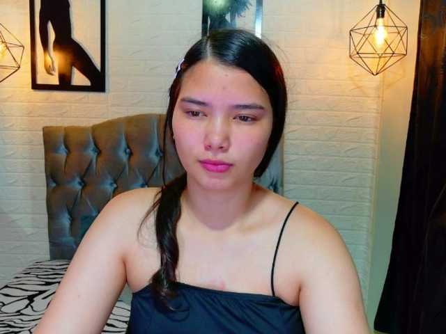 lizziesweets live cam on BongaCams