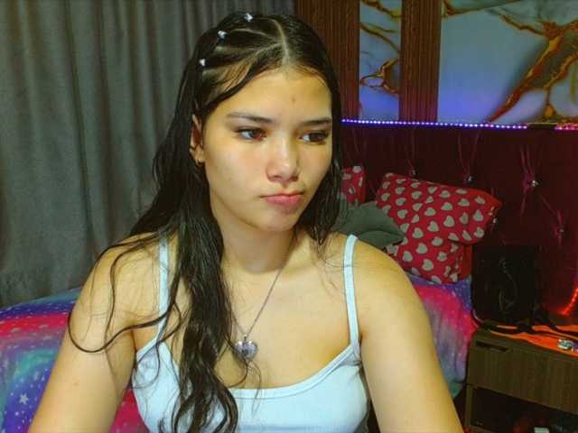 lizziesweets live cam on BongaCams