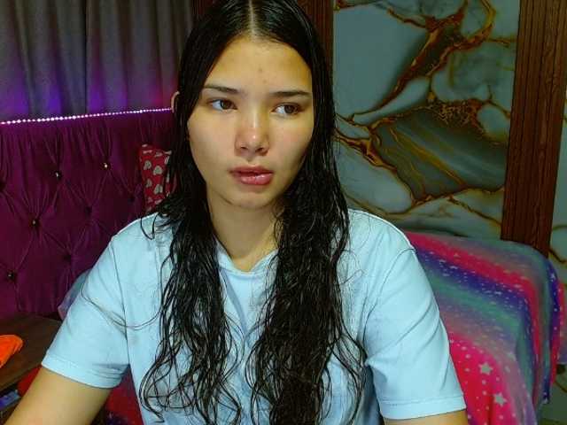 lizziesweets live cam on BongaCams