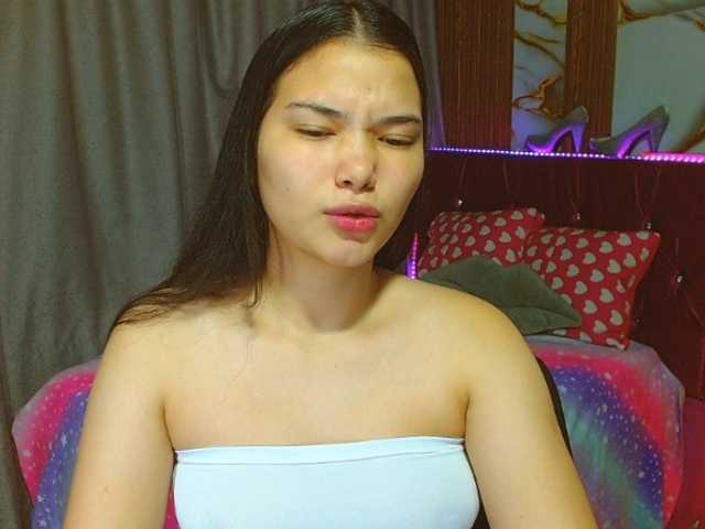 lizziesweets live cam on BongaCams