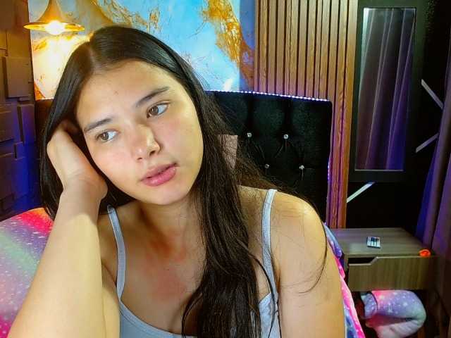 lizziesweets live cam on BongaCams