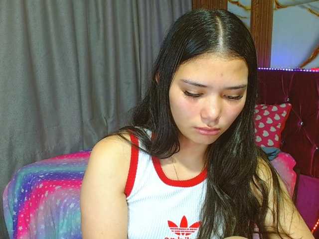lizziesweets live cam on BongaCams