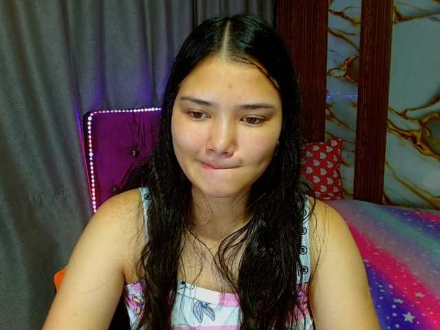 lizziesweets live cam on BongaCams