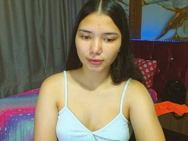 lizziesweets live cam on BongaCams