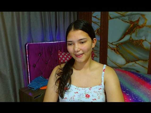 lizziesweets live cam on BongaCams