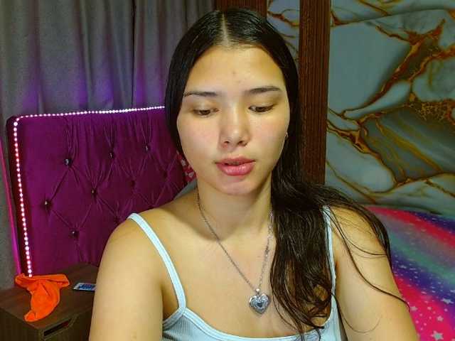 lizziesweets live cam on BongaCams