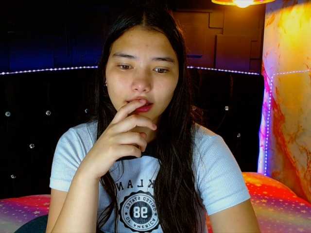 lizziesweets live cam on BongaCams