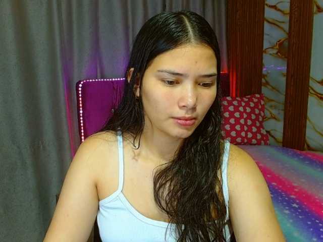 lizziesweets live cam on BongaCams