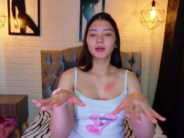 lizziesweets live cam on BongaCams