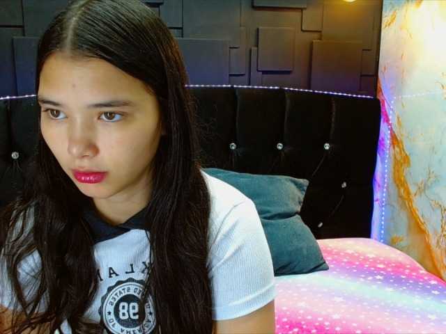 lizziesweets live cam on BongaCams