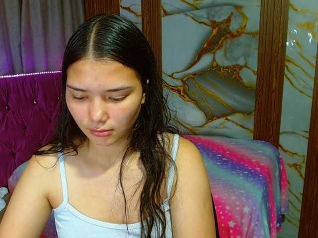 lizziesweets live cam on BongaCams