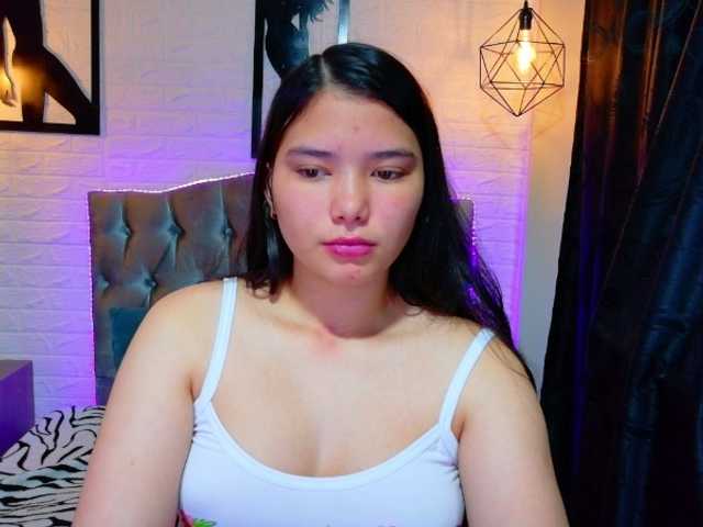 lizziesweets live cam on BongaCams