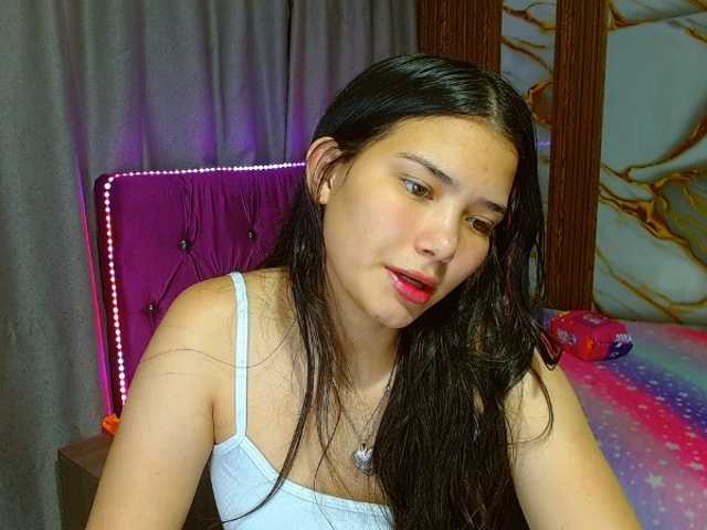 lizziesweets live cam on BongaCams