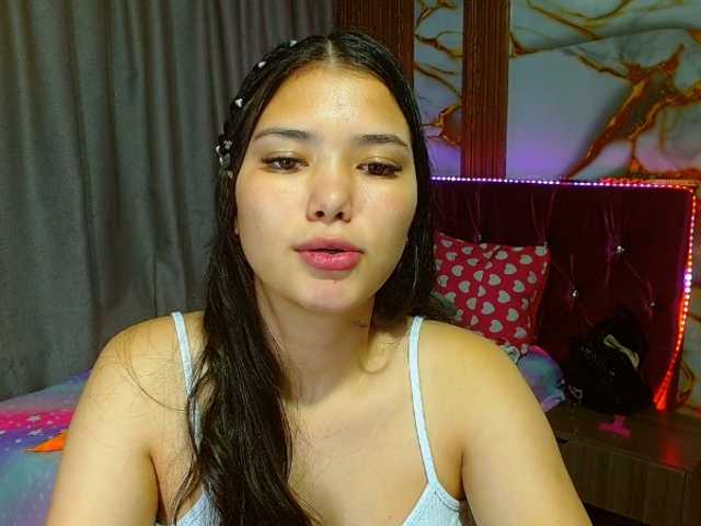 lizziesweets live cam on BongaCams