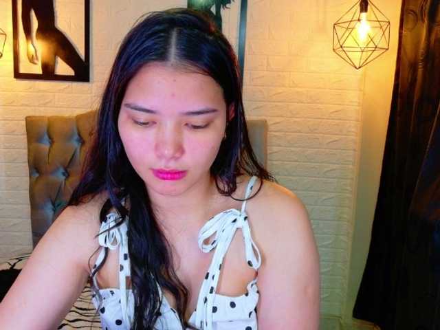 lizziesweets live cam on BongaCams