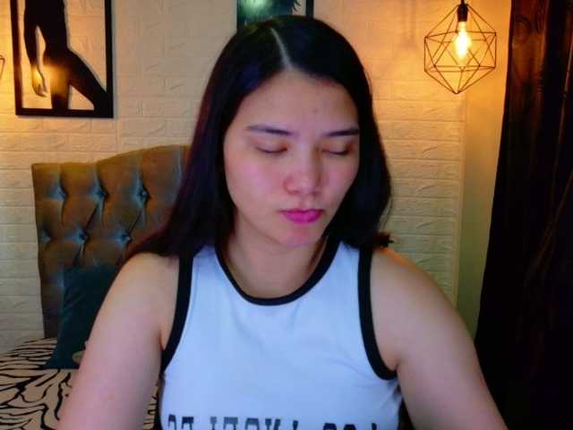 lizziesweets live cam on BongaCams