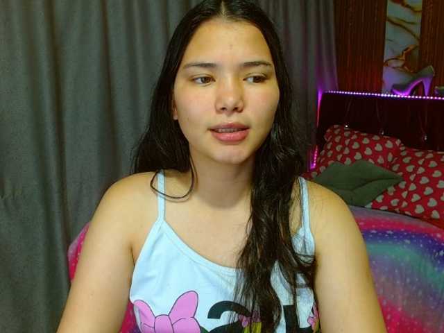lizziesweets live cam on BongaCams