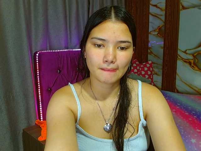 lizziesweets live cam on BongaCams