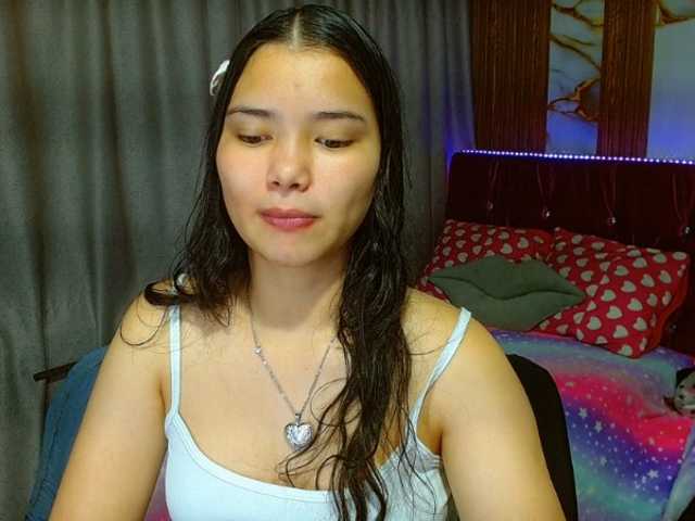 lizziesweets live cam on BongaCams