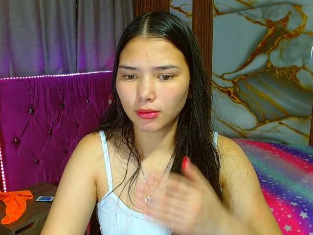 lizziesweets live cam on BongaCams