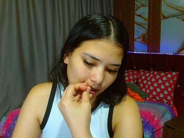 lizziesweets live cam on BongaCams