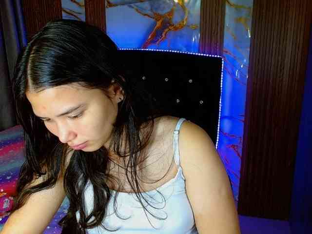 lizziesweets Live Webcam on BongaCams