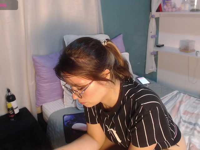 Mily-Miley's BongaCams show and profile