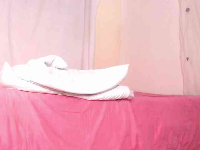 maraa2lee Live Webcam on BongaCams