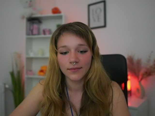 cutebrutality live cam on BongaCams